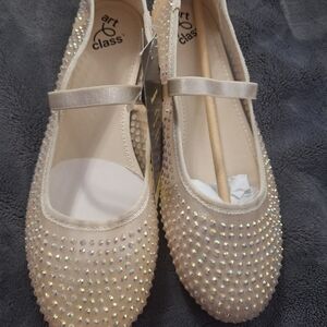 Art Class Women's Tan Embellished Flats